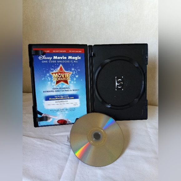 Frankenweenie DVD Brand New Disney Tim Burton - Picture 5 of 5